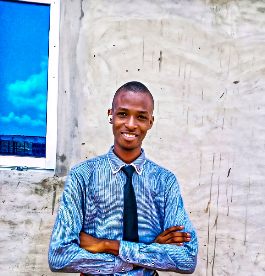 Ayanleke Ayomide Graphics designer image of probooster360