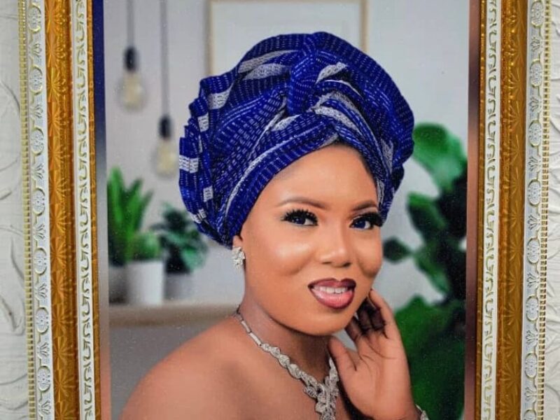 Frames (Acrylic ,woodframe, borderless, neon shaped)