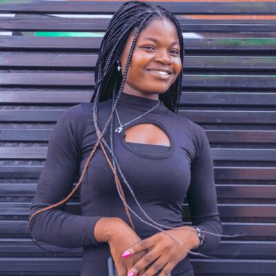 Lizzy gift n surprises