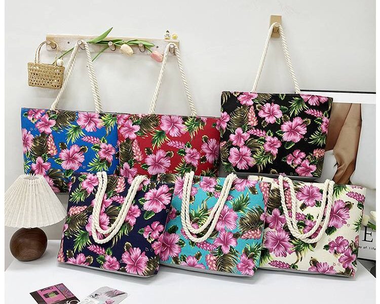 MEDIUM SIZE TOTE BAG