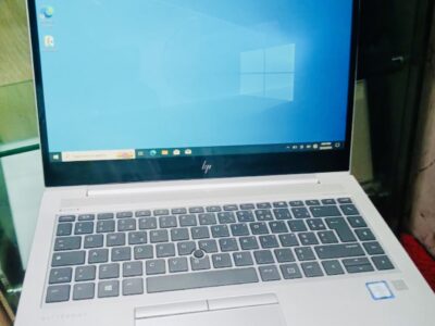 Hp Elitebook 840 G5 Intel Core i5 8gb/256gb SSD Touchscreen 7th gen 14 inches