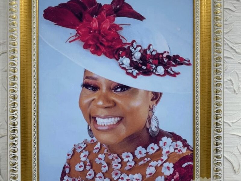 Frames (Acrylic ,woodframe, borderless, neon shaped)