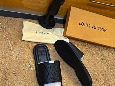 MEN LOUIS VUITTON PAM ( SLIPPERS / SLIDE )