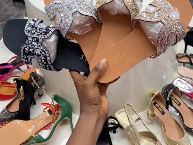 HERMES STONE SLIPPERS