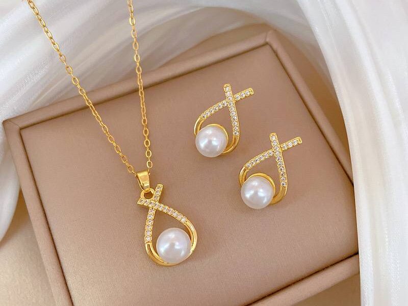 Earrings and Necklace Jewelry Set